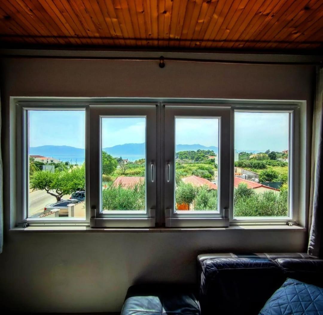 Manora Sucuraj 2 Bedroom Apartment Buitenkant foto